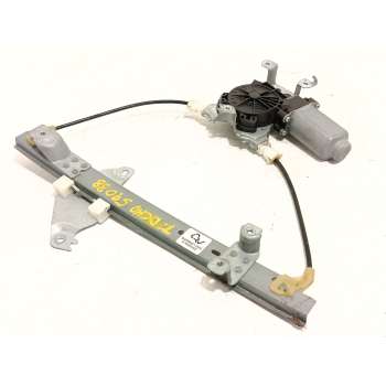 ELEVALUNAS TRASERO DERECHO 82700EY10A 