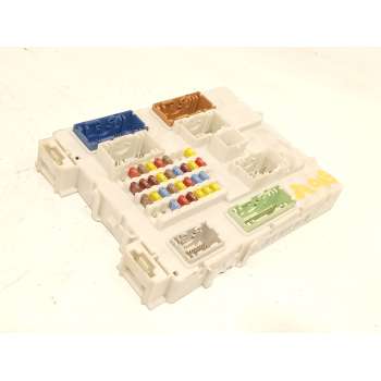 CAJA RELES / FUSIBLES GV6T14A073EF 2506087 JV6T14A073EC