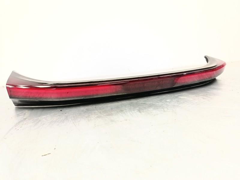 PILOTO TRASERO CENTRAL 81580F4221 81581F4221 MK20947998