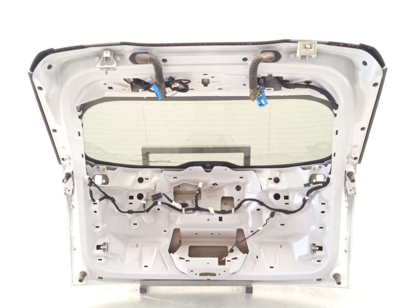 Recambio de porton trasero para peugeot 2008 ii (ud_, us_, uy_, uj_, ur_, uc_) 1.2 puretech 100 referencia OEM IAM 9831045880 98 - Blanco 4