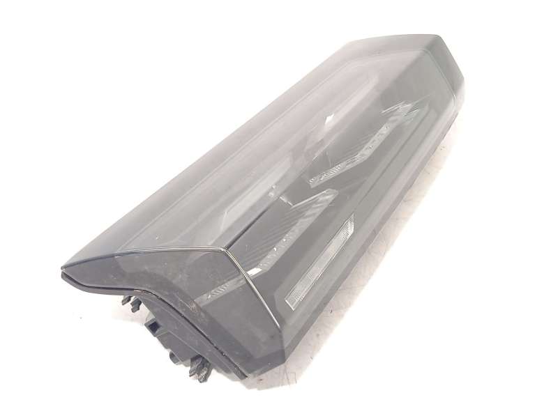 Recambio de piloto trasero izquierdo interior para peugeot 2008 ii (ud_, us_, uy_, uj_, ur_, uc_) 1.2 puretech 100 referencia OE - Blanco