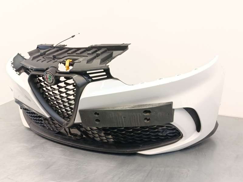Recambio de paragolpes delantero para alfa romeo tonale (965_) 1.5 mild hybrid referencia OEM IAM 156172374 156179540 156179523 - Blanco 2