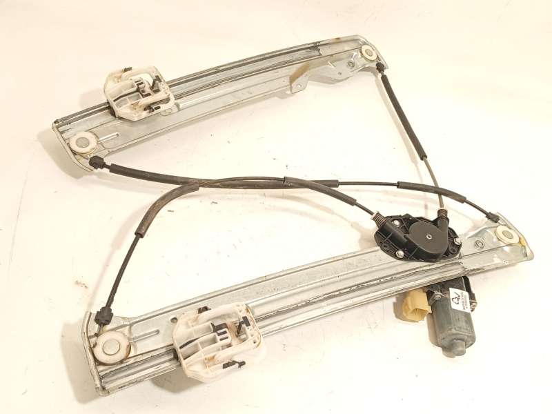 ELEVALUNAS DELANTERO DERECHO 2138688 CJ54S23200BR 