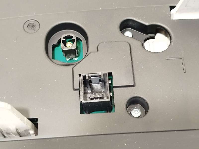 Recambio de cuadro instrumentos para omoda 5 premiun referencia OEM IAM 703002211AA 7