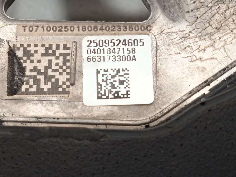 Recambio de volante para peugeot 2008 ii (ud_, us_, uy_, uj_, ur_, uc_) 1.2 puretech 100 referencia OEM IAM 98546457ZD - Blanco 8