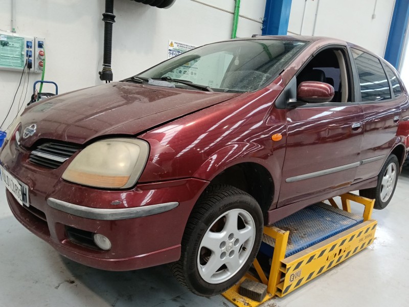 NISSAN ALMERA TINO (V10)