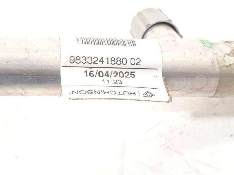 Recambio de tubos aire acondicionado para peugeot 2008 ii (ud_, us_, uy_, uj_, ur_, uc_) 1.2 puretech 100 referencia OEM IAM 983 - Blanco 3