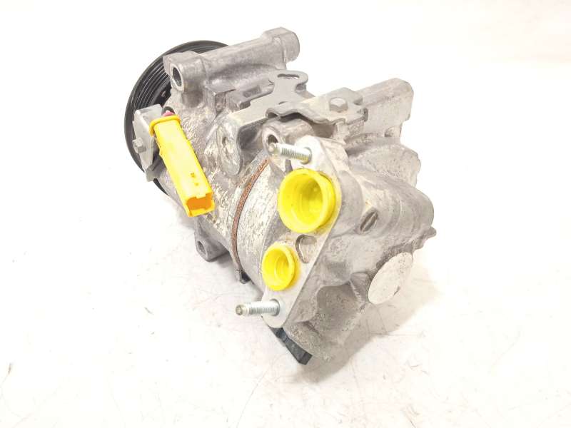 Recambio de compresor aire acondicionado para peugeot 2008 ii (ud_, us_, uy_, uj_, ur_, uc_) 1.2 puretech 100 referencia OEM IAM - Blanco 3