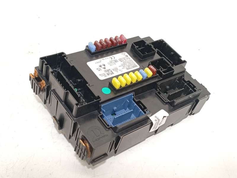 CAJA RELES / FUSIBLES 50577929 00505779290 28819751