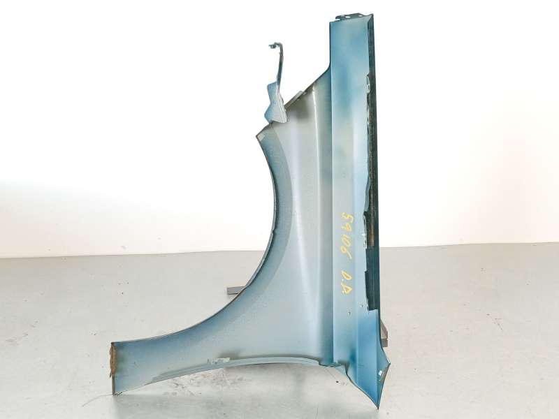 Recambio de aleta delantera derecha para peugeot 308 sw allure hybrid 145 referencia OEM IAM 9837980680 - Verde 2