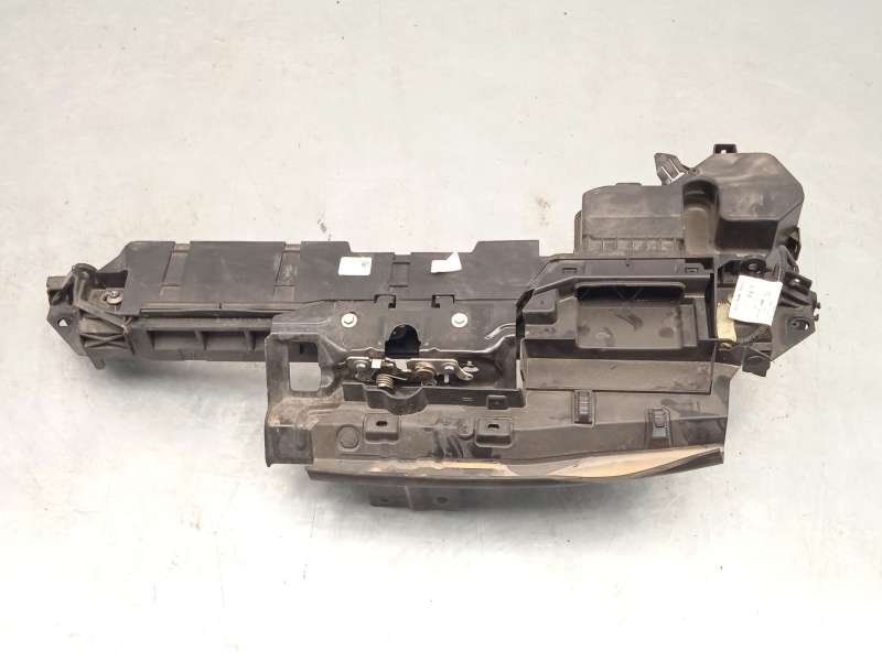 Recambio de panel frontal para peugeot 308 sw iii (fc_, fj_, fr_, f4_, fn_) puretech 130 (frhnsl, frhnst) referencia OEM IAM 983 - Negro 2