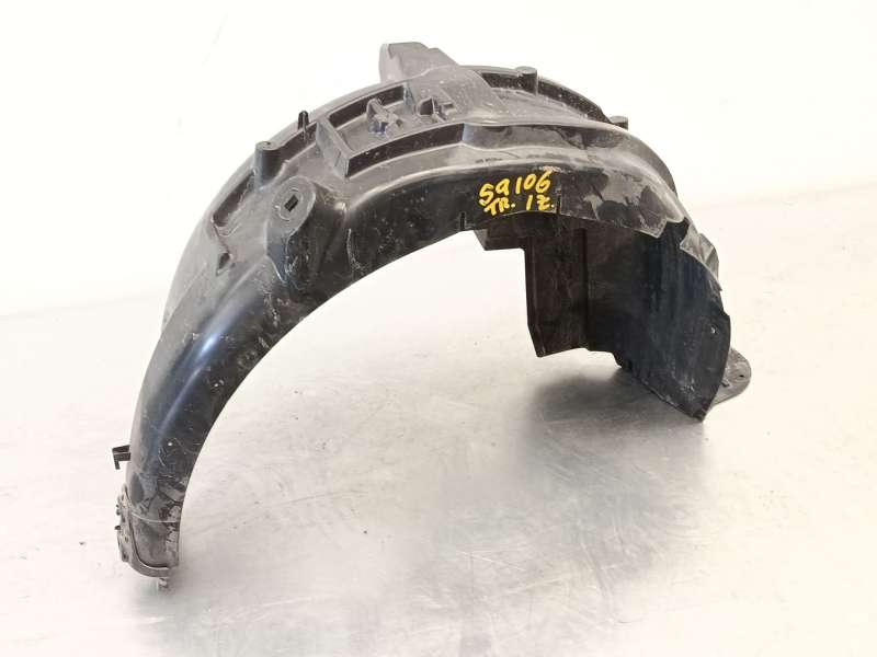 Recambio de paso de rueda trasero izquierdo para peugeot 308 sw allure hybrid 145 referencia OEM IAM 9835379980 - Verde 3