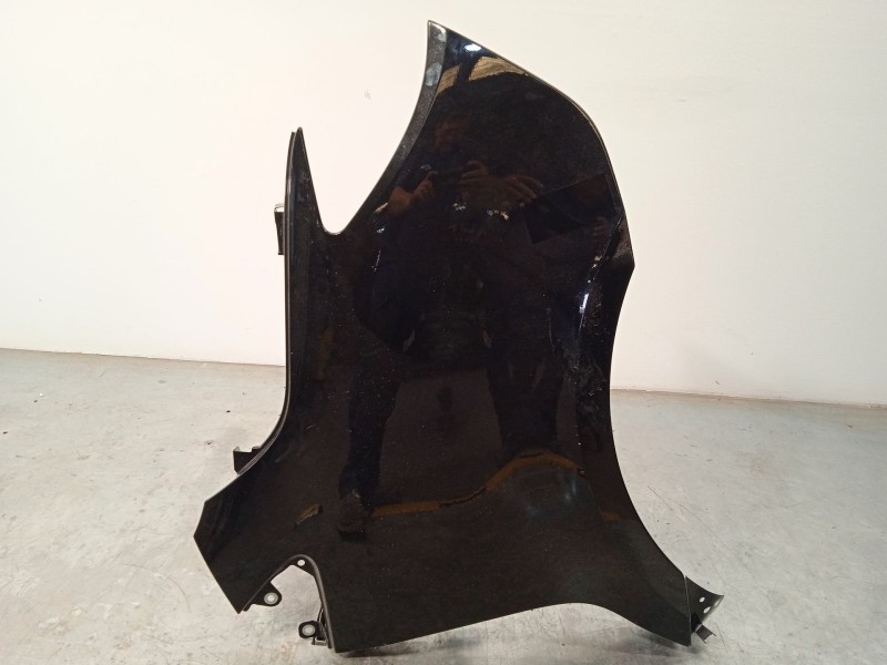 ALETA DELANTERA DERECHA A9108810100 9108810100