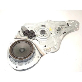 ELEVALUNAS DELANTERO DERECHO 824803U120 