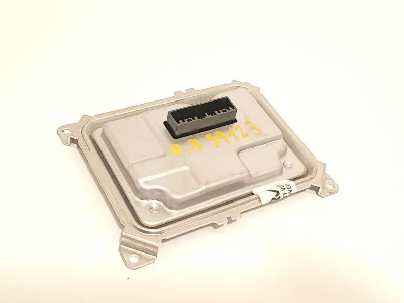 Recambio de centralita led derecha para citroën c4 hybrid 136 ë-dsc6 plus referencia OEM IAM 1ST221308 BA7278207E LB83095 - Azul