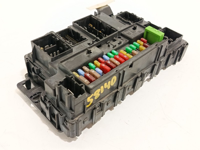 CAJA RELES / FUSIBLES GK2T15604FAJ 2241693 A2C755705050000
