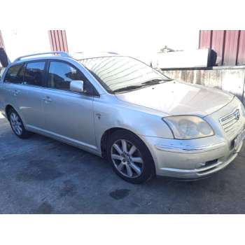TOYOTA AVENSIS BERLINA (T25)
