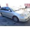 toyota avensis berlina (t25) del año 2004