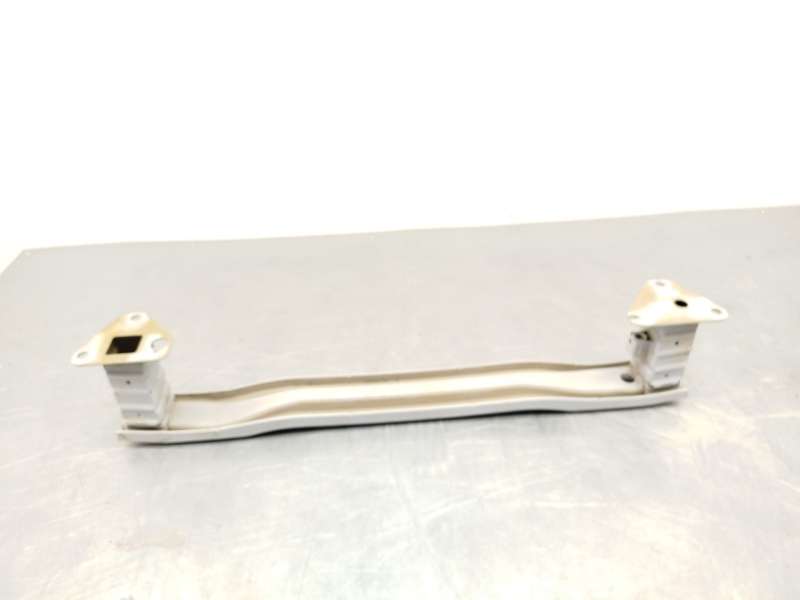 Recambio de refuerzo paragolpes trasero para peugeot 2008 ii (ud_, us_, uy_, uj_, ur_, uc_) 1.2 puretech 100 referencia OEM IAM 2