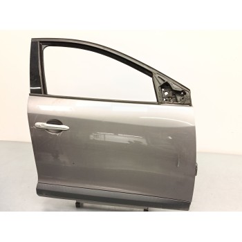 PUERTA DELANTERA DERECHA 801006560R 