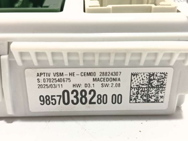Recambio de caja reles / fusibles para peugeot 308 sw allure hybrid 145 referencia OEM IAM 9857038280 1696694880 28824307 - Verde 5