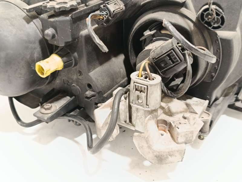 Recambio de faro izquierdo para bmw 3 (e46) 320 d referencia OEM IAM 63126902759 5