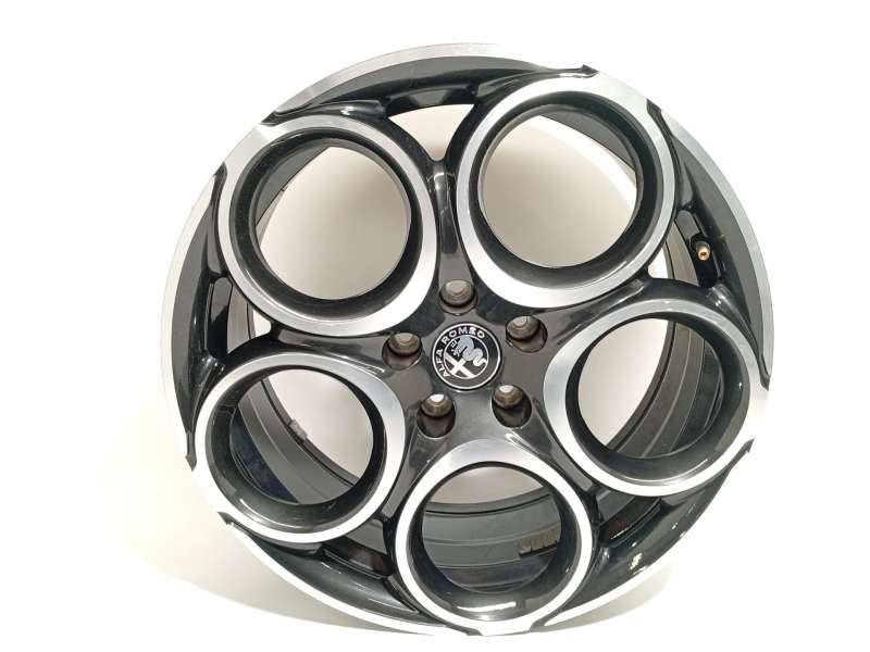 Recambio de llanta para alfa romeo tonale (965_) 1.5 mild hybrid referencia OEM IAM 50569059 - Blanco 3