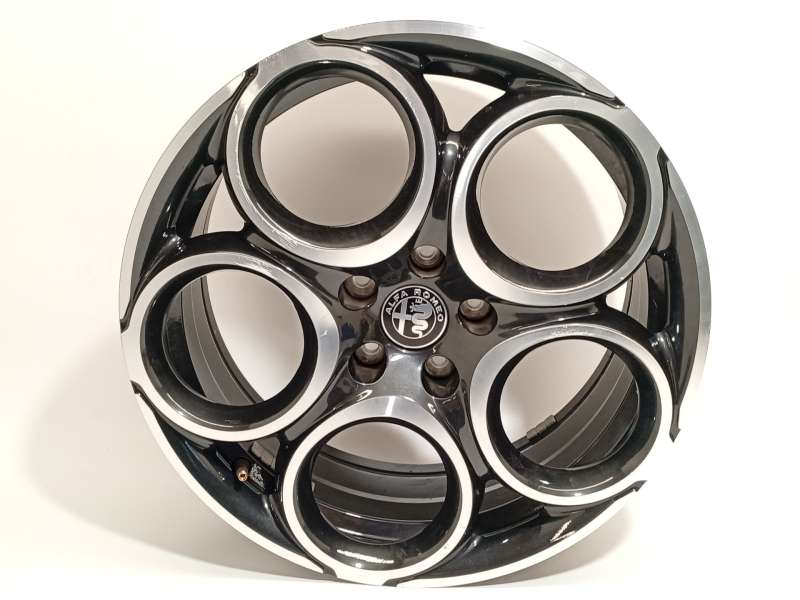 Recambio de llanta para alfa romeo tonale (965_) 1.5 mild hybrid referencia OEM IAM 50569059 - Blanco 3
