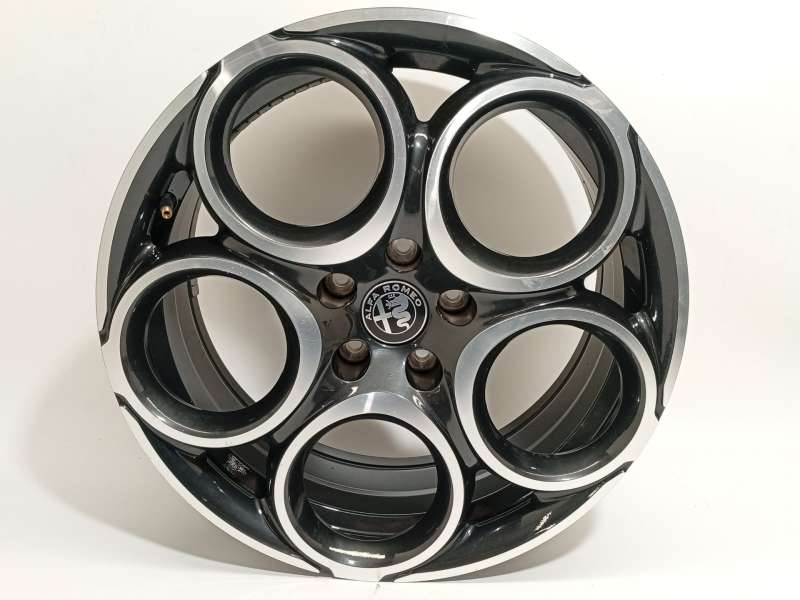 Recambio de llanta para alfa romeo tonale (965_) 1.5 mild hybrid referencia OEM IAM 50569059 - Blanco 3