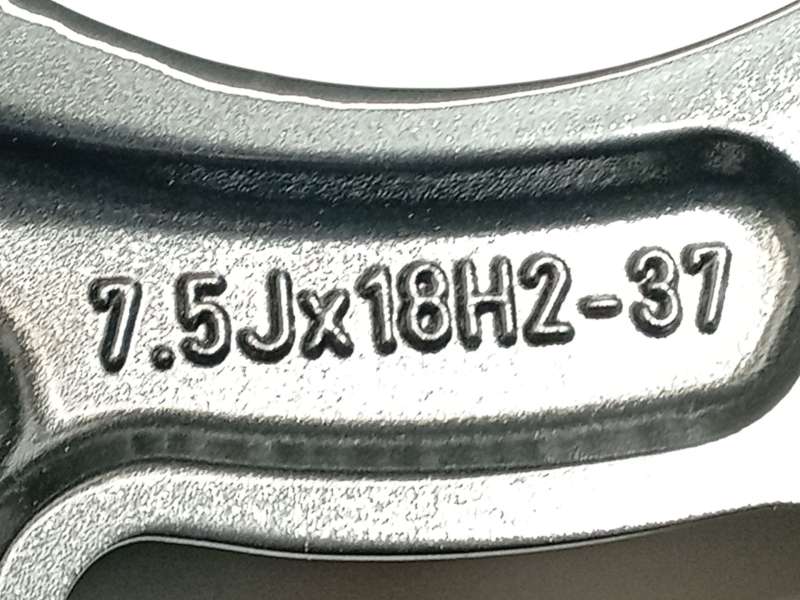 Recambio de llanta para alfa romeo tonale (965_) 1.5 mild hybrid referencia OEM IAM 50569059 - Blanco 6