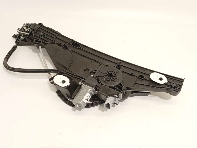 Recambio de elevalunas delantero izquierdo para peugeot 2008 ii (ud_, us_, uy_, uj_, ur_, uc_) 1.2 puretech 100 referencia OEM I - Blanco 2