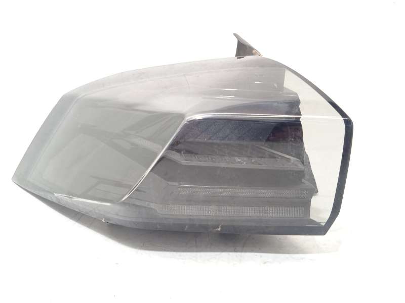 Recambio de piloto trasero izquierdo para peugeot 2008 ii (ud_, us_, uy_, uj_, ur_, uc_) 1.2 puretech 100 referencia OEM IAM 985