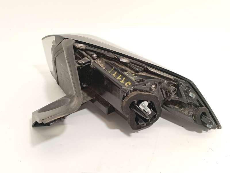 Recambio de piloto trasero izquierdo para peugeot 2008 ii (ud_, us_, uy_, uj_, ur_, uc_) 1.2 puretech 100 referencia OEM IAM 985 - Blanco 4