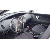 nissan primera hatchback (p12) del año 2006
