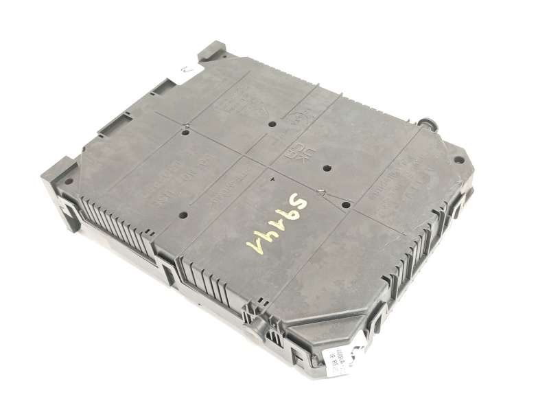 Recambio de caja reles / fusibles para peugeot 2008 ii (ud_, us_, uy_, uj_, ur_, uc_) 1.2 puretech 100 referencia OEM IAM 985566 - Blanco 3