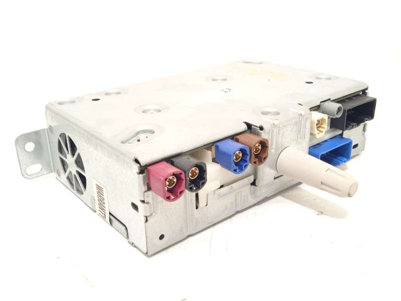 Recambio de sistema audio / radio cd para peugeot 2008 ii (ud_, us_, uy_, uj_, ur_, uc_) 1.2 puretech 100 referencia OEM IAM 987