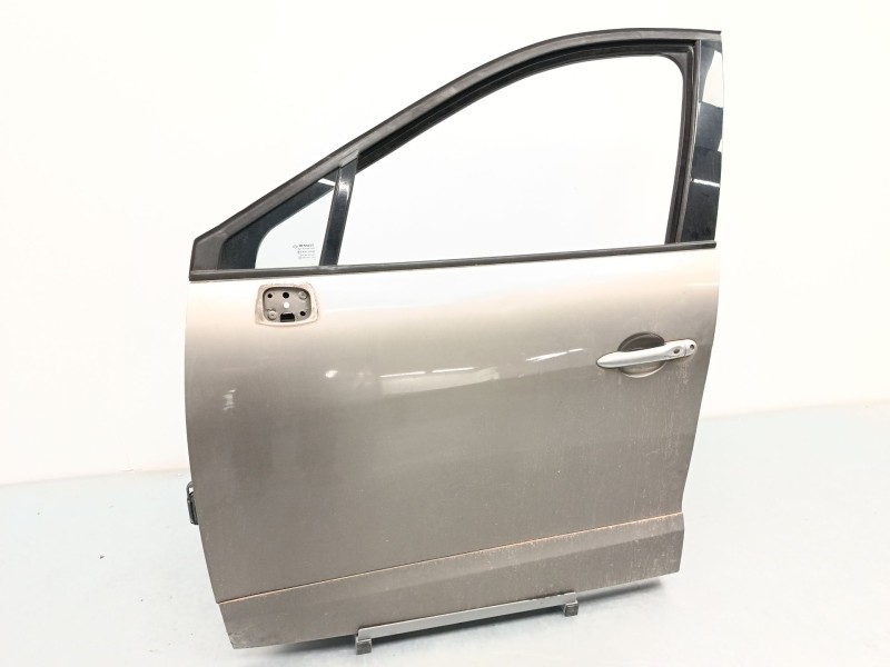 PUERTA DELANTERA IZQUIERDA 801014883R 