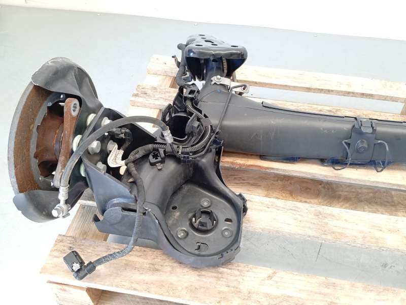 Recambio de puente trasero para peugeot 2008 ii (ud_, us_, uy_, uj_, ur_, uc_) 1.2 puretech 100 referencia OEM IAM 1681161680 3