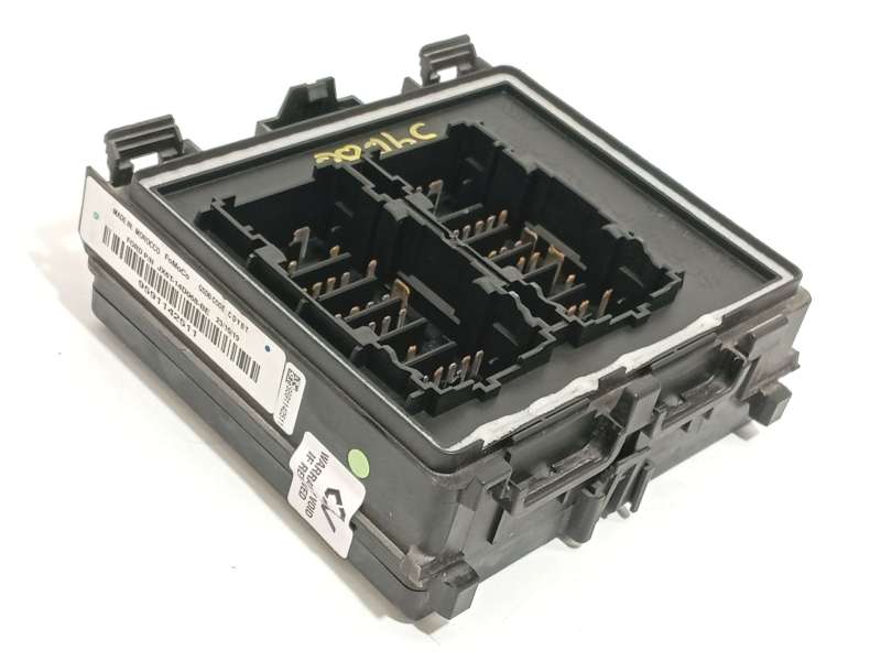 CAJA RELES / FUSIBLES JX6T14D068BE 2434800 