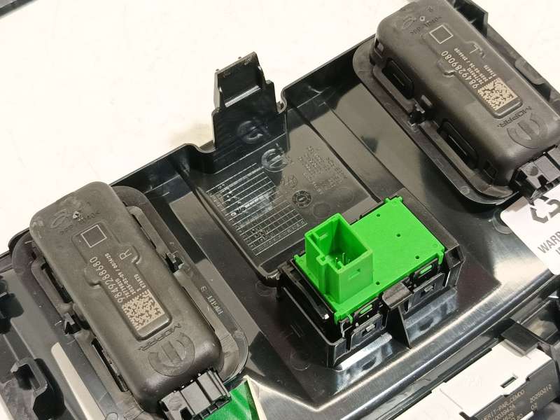 Recambio de luz interior para peugeot 5008 ii (mc_, mj_, mr_, m4_) 1.2 (mrhnyh, mrhnyw, mrhnsj, mrhnsu, mrhnsm) referencia OEM I - Azul 6