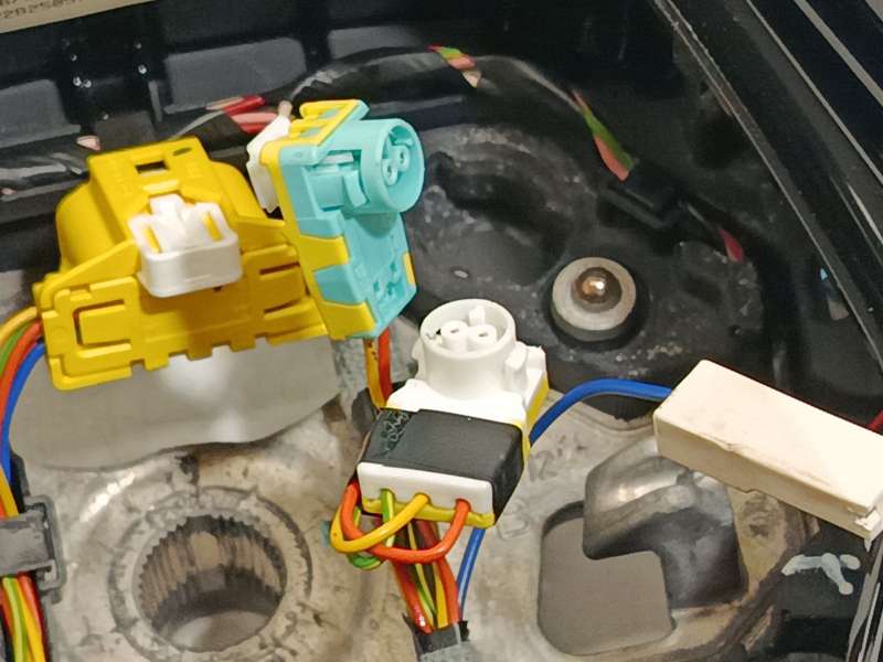 Recambio de volante para peugeot 5008 ii (mc_, mj_, mr_, m4_) 1.2 (mrhnyh, mrhnyw, mrhnsj, mrhnsu, mrhnsm) referencia OEM IAM 98 - Azul 6