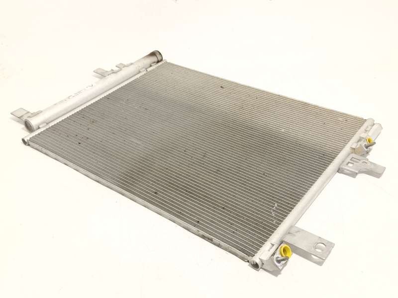 Recambio de condensador / radiador aire acondicionado para peugeot 5008 ii (mc_, mj_, mr_, m4_) 1.2 (mrhnyh, mrhnyw, mrhnsj, mrh - Azul 2