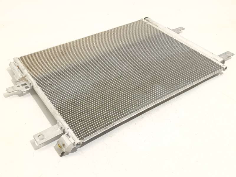 Recambio de condensador / radiador aire acondicionado para peugeot 5008 ii (mc_, mj_, mr_, m4_) 1.2 (mrhnyh, mrhnyw, mrhnsj, mrh - Azul 3