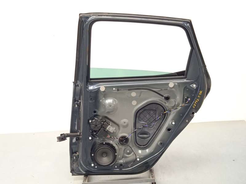 Recambio de puerta trasera derecha para seat arona (kj7, kjp) 1.0 tsi referencia OEM IAM 6F9833052E - Azul 4