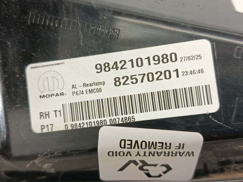 Recambio de piloto trasero derecho para peugeot 5008 ii (mc_, mj_, mr_, m4_) 1.2 (mrhnyh, mrhnyw, mrhnsj, mrhnsu, mrhnsm) refere - Azul 5