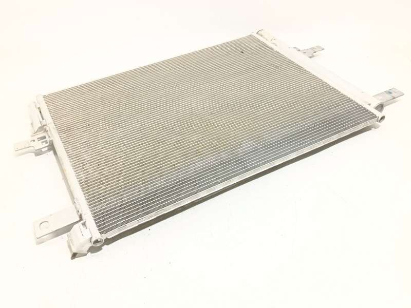 Recambio de condensador / radiador aire acondicionado para peugeot 3008 ii suv (mc_, mr_, mj_, m4_) 1.2 thp/ puretech 130 (mrhns - Gris 3