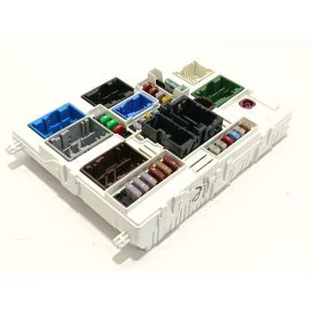 CAJA RELES / FUSIBLES 9864564580 1694584080 28844866