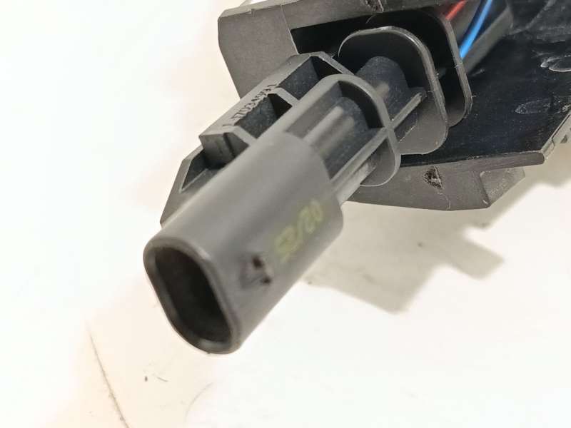 Recambio de maneta exterior delantera izquierda para peugeot 3008 ii suv (mc_, mr_, mj_, m4_) 1.2 thp/ puretech 130 (mrhnsm, mrh - Gris 4