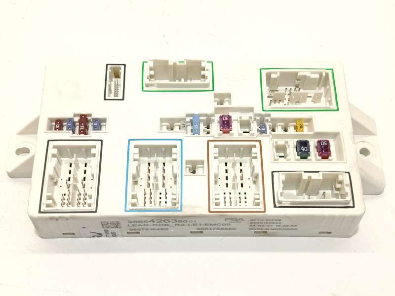 Recambio de caja reles / fusibles para peugeot 3008 ii suv (mc_, mr_, mj_, m4_) 1.2 thp/ puretech 130 (mrhnsm, mrhnsu, mrhnsj, m - Gris 4