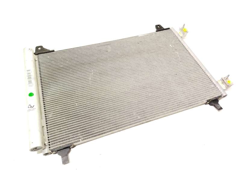 Recambio de condensador / radiador aire acondicionado para peugeot 2008 ii (ud_, us_, uy_, uj_, ur_, uc_) 1.2 puretech 100 refer - Blanco